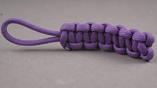 How to Tie a Paracord Cobra Knot