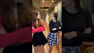 Как она могла… #shortvideo #laura #tiktok #likee #лаура #свинкапеппа #звук #тренды #юмор