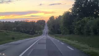 Driving in Burgundy with beautiful French song on the radio