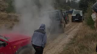 4x4, off road, todo terreno, atascados en el barro.