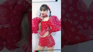 cute lisa  #blackpink #blink #lalisa (please like and subscribe ) #edit  #viral