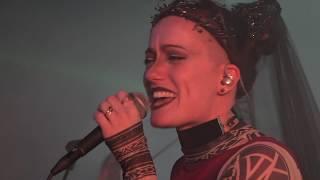 SHIREEN - TINY BOXES [Live at Castlefest 2019]