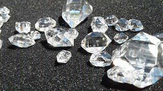 Natural diamonds //  Most popular gemstone !!  fire stone rough diamonds