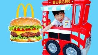 햄버거 푸드트럭 가게놀이 예준이와 아빠의 전동 자동차 장난감  Food Truck Cooking Toy Play for Kids