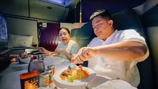 Enjoying Business Class Cuisine on the Flight to Europe | SAPA TV