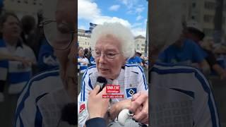 ️ Oma Eva – HSV im Herzen, seit Jahrzehnten! #shorts #hsv #fußball