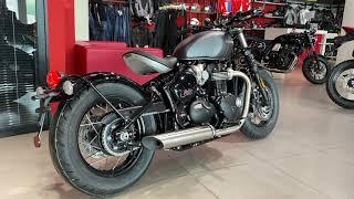 Triumph Bonneville Bobber Gray/Ironstone 2021