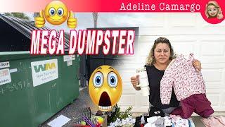 Mega dumpster, a loja jogou muitas coisas, mesmo com chuva fiz a festa.