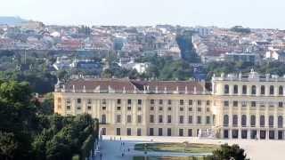 Austria, Wien.Шёнбрунн (Schönbrunn) - Глориетта, вид на Вену