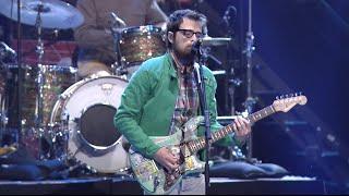 APMAs 2015: Weezer perform "Buddy Holly" [FULL HD]