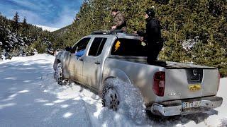 Nissan Navara vs Mitsubishi Triton OFF ROAD  TURKIYE 