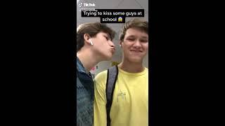 Kissing the homies // Bromance (homiesexual) Tiktok