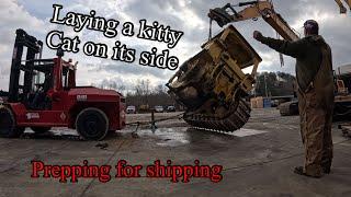 Dismantling two ex military Cat D7F dozers for a long ride across the ocean to Africa