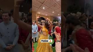 Priyanka Chopra DANCE to Chikni Chameli at Ambani wedding  #priyankachopra #ambaniwedding #viral