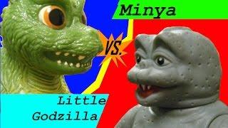 Minya vs. Little Godzilla (stop motion figure battle)