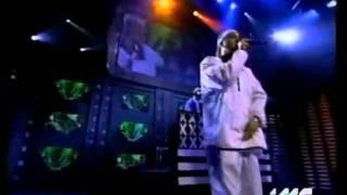 Eminem - The Way I Am (Live) 2000 (Good Quality)