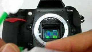 Nikon D300 sensor cleaning using MXD-100 Green swab and Sensor Clean solution