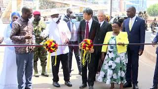 Museveni aguddewo oluguudo lwa flyover mu Kampala