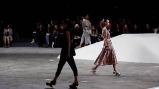 ISSEY MIYAKE Spring Summer 2017 - Paris Fashion Week