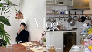 VLOG • 자취생 집밥 해먹기 | 콩나물 불고기 | 비건 음식점 | 이태원 카페 로너 | 바지락 오일파스타 만들기 | 김장김치 받은날 | 평범한 하루