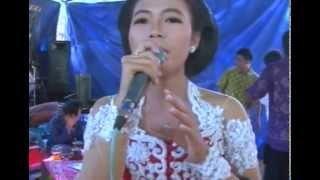 Tutuping Wirang Voc. Ayuk Campursari Dangdut Shela Nada Live Gading 2015