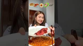 MAKAN SESUAI STIKER!!