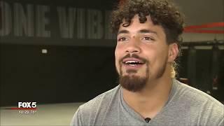 Falcons linebacker Duke Riley training with MMA title holder