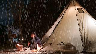 [265] Rain on the day of pitching the new tent. | Camping alone