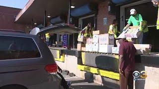 Meg Snead, Pennsylvania Department Of Human Services Secretary, Volunteers At Philabundance Food Ban