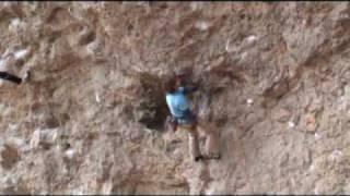 Chris Sharma Ttaeroneunhimdeulgiman 5.13b