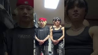 Hello? We're #blitzers @Hongpookie @Chrich_Han #juhan #주한 #chris #크리스
