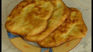 Indisches Naan frisch aus dem Ofen