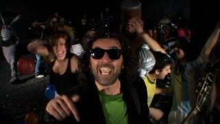 Los Pérez García - Sigue la Noche - Video Oficial