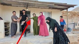 The Night Ali and Nargis’ Wedding Was Ruined: Afsaneh and grandmother dilemma