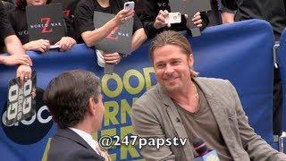 Brad Pitt comes out and Shows Love to his Fans in TimeSquare NYC