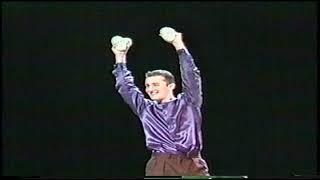 David DiMuzio - 2001 - IJA - Gold Medal Winning Juggling Routine