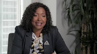 Leslie Davis | 2021 Distinguished Alumni Award