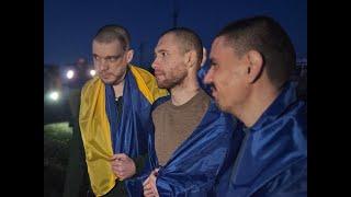 Перші миті повернення з полону додому: 90 українців, 52 оборонці «Азовсталі», полонені з ЧАЕС