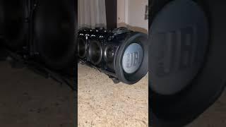 JBL xtreme 2 pl bass test 100 hz - 5 hz LFM