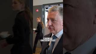 Столу переговорів по Україні немає, є персональне лідерство Трампа, — Курт Волкер • RFI Українською