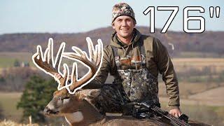 EPIC SELF FILMED Wisconsin whitetail rut hunt! BIG BUCK DOWN!!