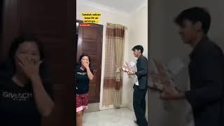 setelah sekian lama LDR an akhirnya ketemu juga,,so sweet banget ygy