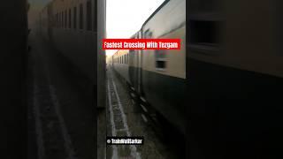 FASTEST CROSSING WITH TEZGAM #trainwalisarkar #shortsviral #ytshorts #shorts #tezgamexpress #tezgam