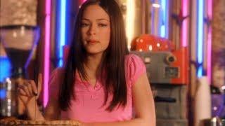 Lana Gets Jealous of Chloe & Clark's Relationship -- (Smallville - S1; E19)