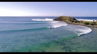 Surfing perfect waves in Crescent Head Australia