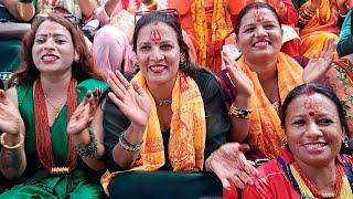 मलाई चाहिन्छ सर्लक्क परेको। लाईभ दोहोरी गीत। Malai Chahinxa Sarlakka Pareko - Live Dohori Song 2023