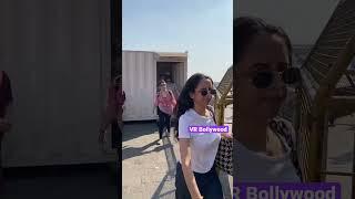 Suhana Khan And Gauri Khan Spotted Taj Hotel || Suhana Sexy Look  #shorts #ytshorts #bollywood