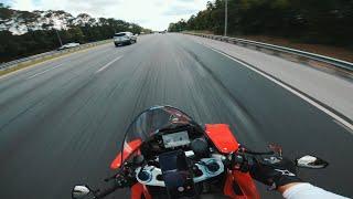 Ducati Panigale V4s - Pure Riding!