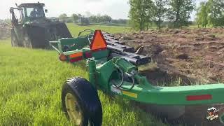 Plowing Up a Field of Sod with a John Deere 9620RX Tractor & 10 Bottom Plow
