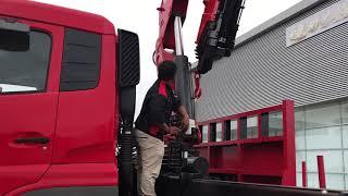 UD Trucks Quester CWE 280 aplikasi Crane